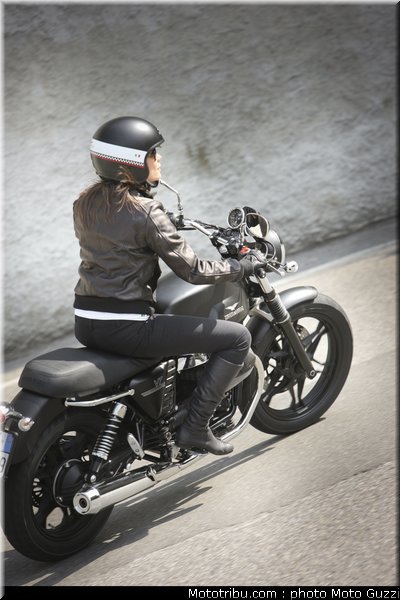 v7_stone_028_moto_guzzi_2012