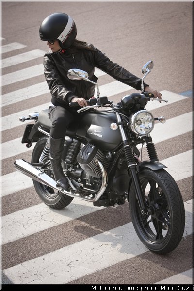 v7_stone_033_moto_guzzi_2012