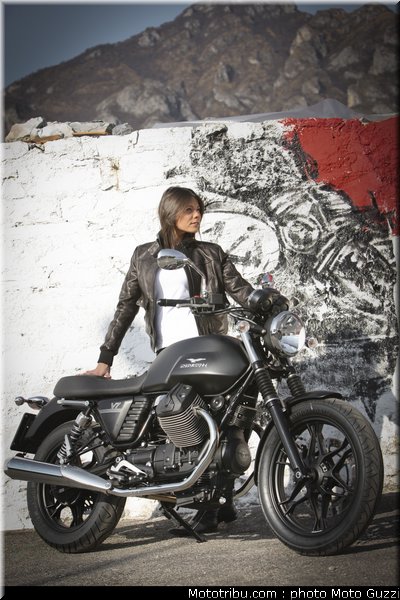 v7_stone_034_moto_guzzi_2012