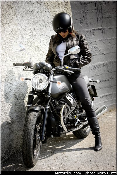 v7_stone_048_moto_guzzi_2012