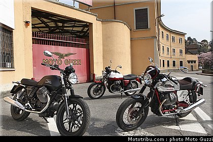 v7_005_moto_guzzi_2012.jpg