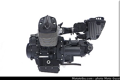 v7_021_moto_guzzi_2012.jpg