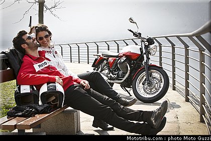 v7_special_019_moto_guzzi_2012.jpg