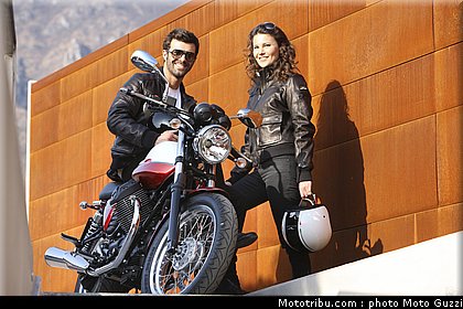 v7_special_024_moto_guzzi_2012.jpg