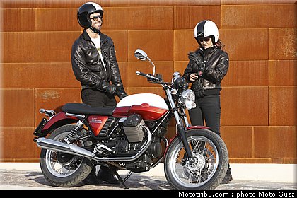v7_special_025_moto_guzzi_2012.jpg