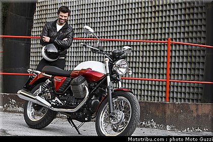v7_special_028_moto_guzzi_2012.jpg