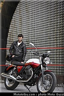 v7_special_029_moto_guzzi_2012.jpg