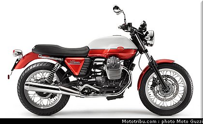 v7_special_046_moto_guzzi_2012.jpg
