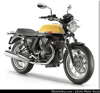 v7_special_049_moto_guzzi_2012.jpg