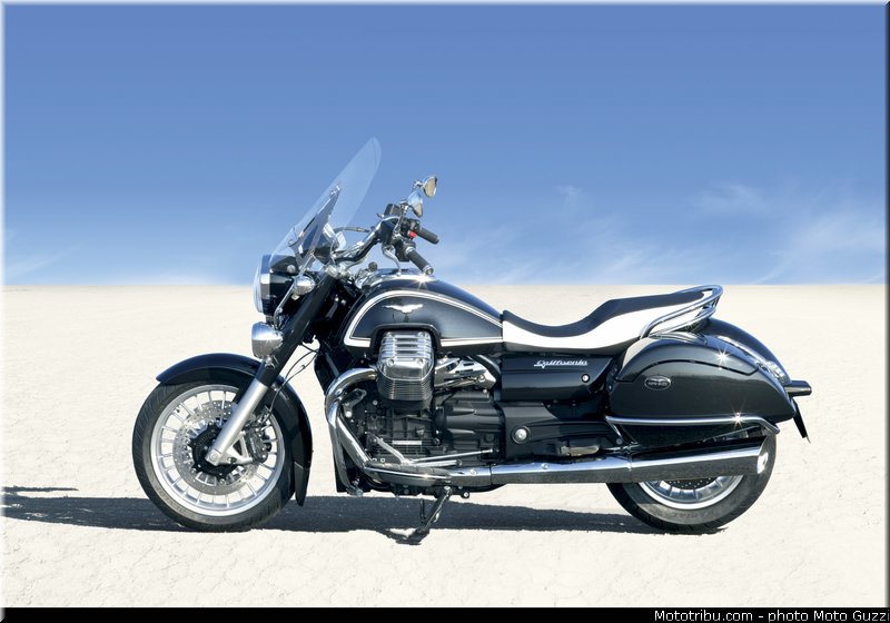 0013_moto_guzzi_2013_1400_california_013