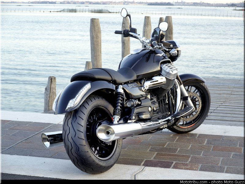 0050_moto_guzzi_2013_1400_california_custom_013