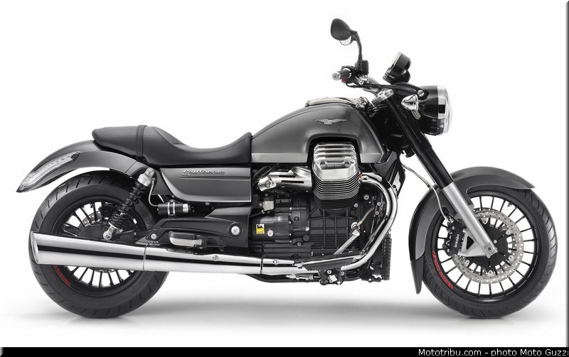 0062_moto_guzzi_2013_1400_california_custom_025