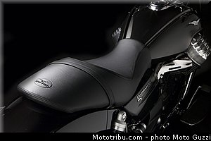 0069_moto_guzzi_2013_1400_california_custom_032.jpeg