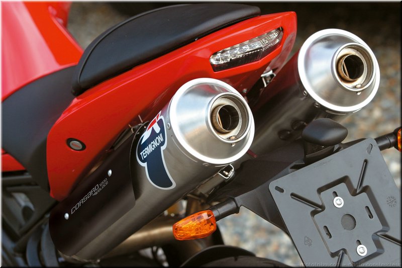 morini1200-veloce-2008-005