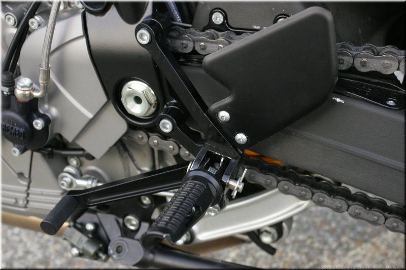 morini1200-veloce-2008-010