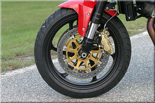 morini1200-veloce-2008-007.JPG