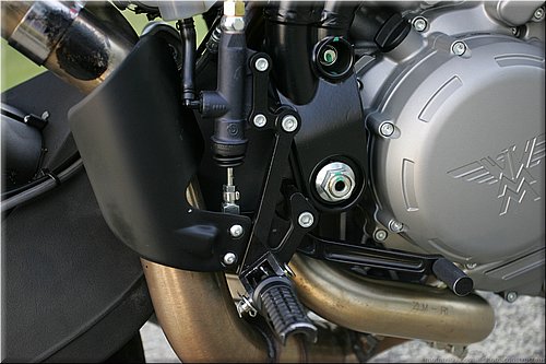 morini1200-veloce-2008-014.JPG