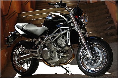 morini-912-2008-001.jpg