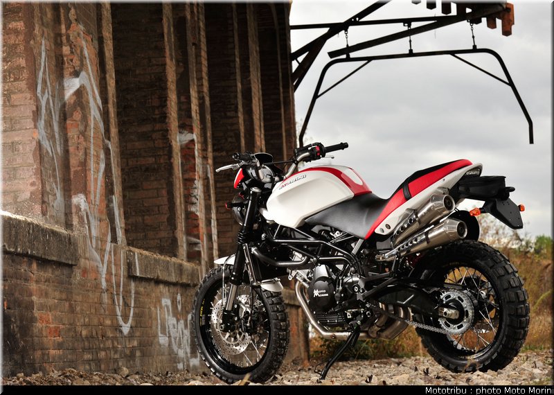 moto_morini_scrambler2009_037