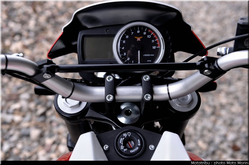 moto_morini_scrambler2009_061