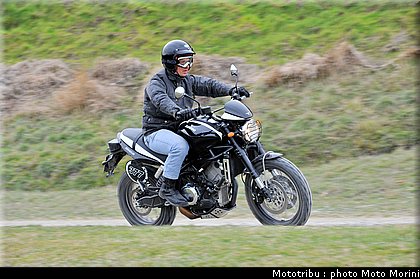 moto_morini_scrambler2009_005.jpg