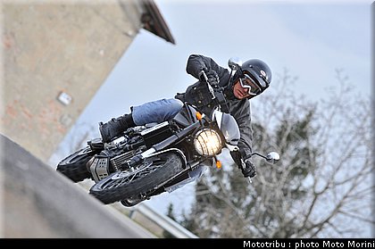 moto_morini_scrambler2009_014.jpg