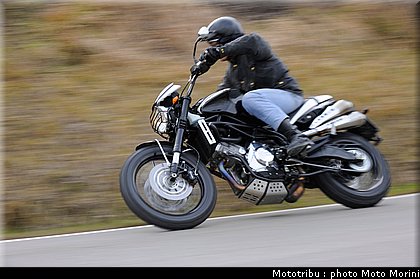 moto_morini_scrambler2009_016.jpg