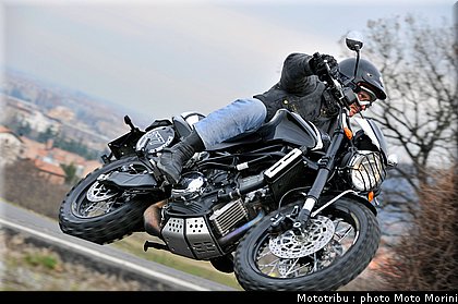 moto_morini_scrambler2009_017.jpg