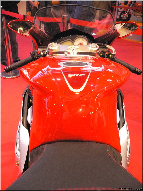 MOTO 