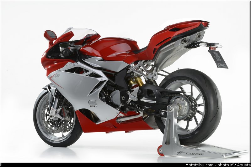 mv_agusta_2013_f4_004