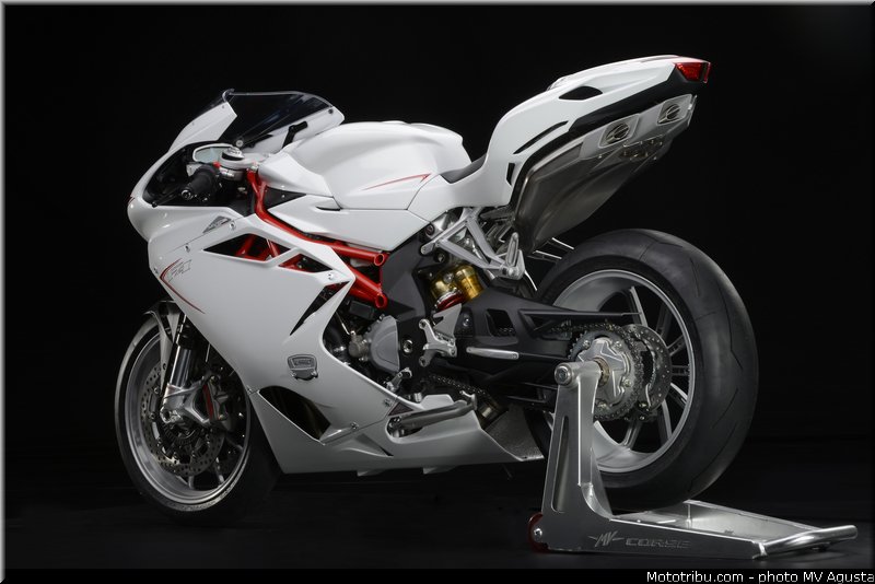 mv_agusta_2013_f4_010