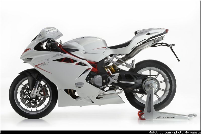 mv_agusta_2013_f4_015