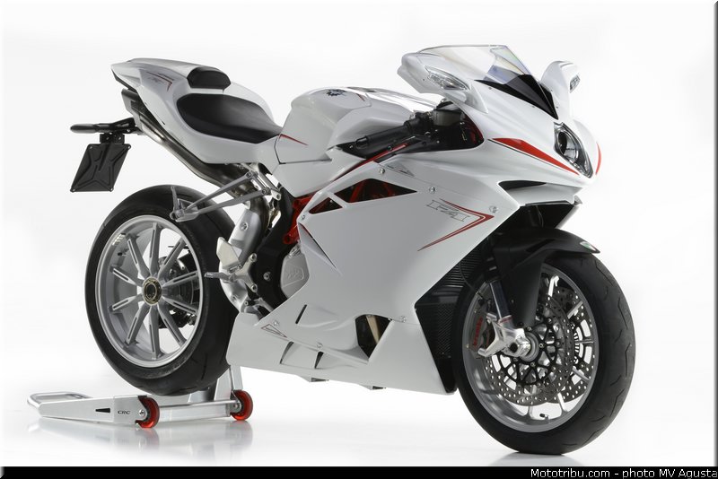 mv_agusta_2013_f4_016