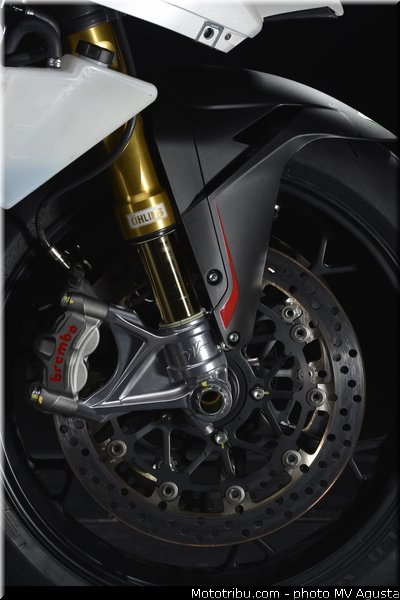 mv_agusta_2013_f4_details_014