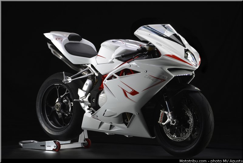 mv_agusta_2013_f4_r_006