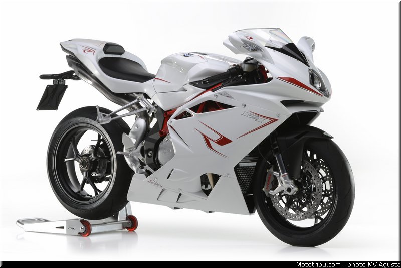mv_agusta_2013_f4_r_016
