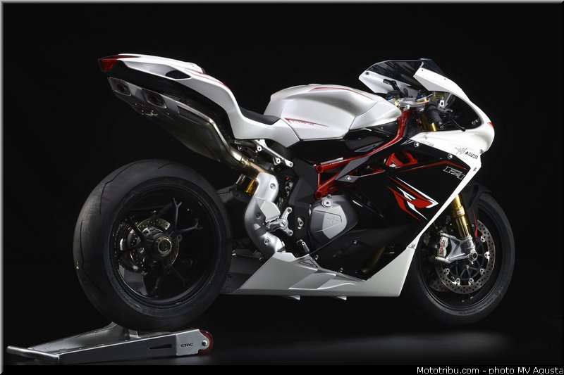 mv_agusta_2013_f4_rr_017