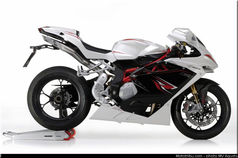 mv_agusta_2013_f4_rr_019