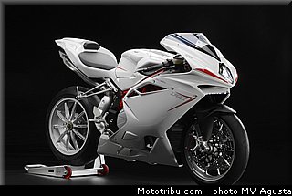 mv_agusta_2013_f4_012.jpg