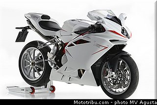 mv_agusta_2013_f4_016.jpg