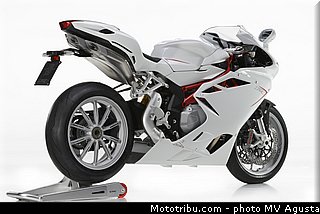 mv_agusta_2013_f4_017.jpg