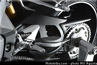 mv_agusta_2013_f4_details_009.jpg