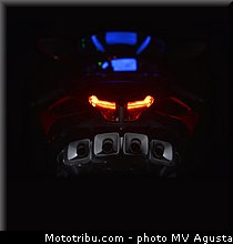 mv_agusta_2013_f4_details_013.jpg