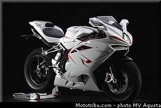 mv_agusta_2013_f4_r_005.jpg
