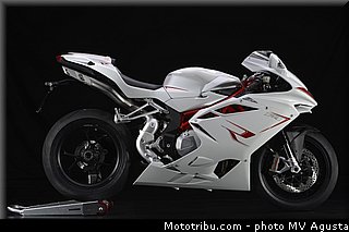 mv_agusta_2013_f4_r_007.jpg