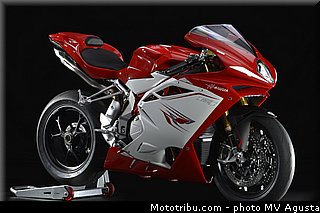 mv_agusta_2013_f4_rr_010.jpg