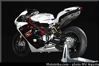 mv_agusta_2013_f4_rr_015.jpg