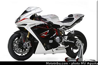 mv_agusta_2013_f4_rr_020.jpg