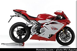 mv_agusta_2013_f4_rr_024.jpg