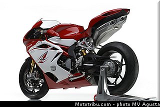 mv_agusta_2013_f4_rr_027.jpg